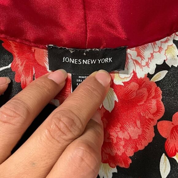 Jones New York Floral Satin Kimono Robe Black Red L/XL Belted Long Sleeve Silky - Picture 13 of 16